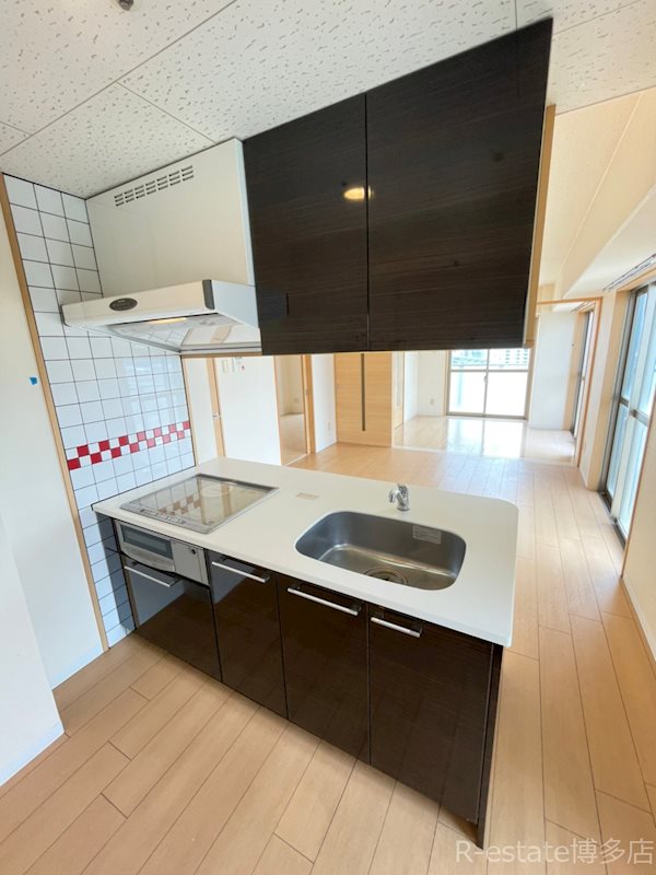 クラブオリエントNo72ハーバーイーストタワー キッチン