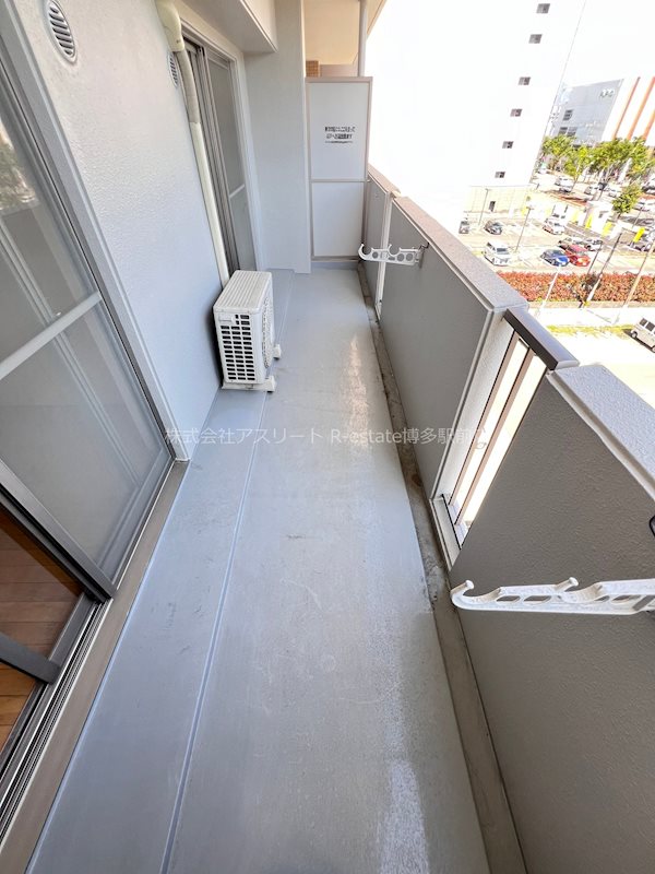 アコール県庁前 ベランダ