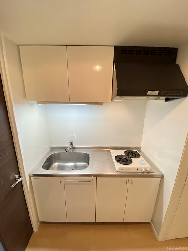 エンクレスト博多駅前3 キッチン