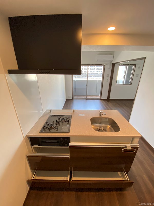 アルファシオミラーニ キッチン