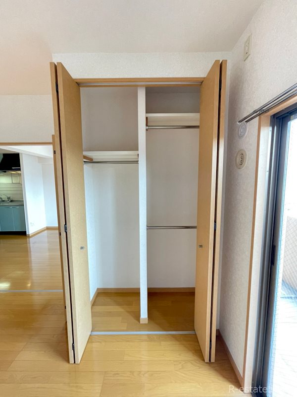 アコール県庁前 その他6