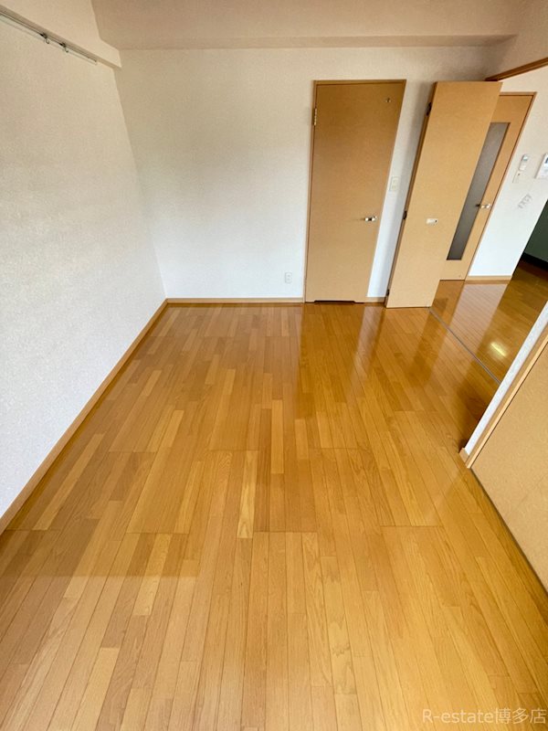 アコール県庁前 ベッドルーム