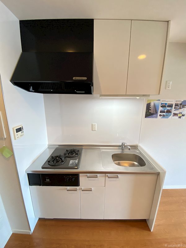 ニューガイアリルーム九大病院前 キッチン