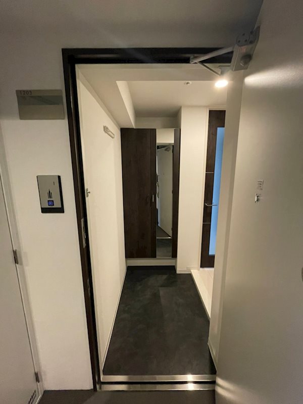 ソールオリエンス博多 玄関