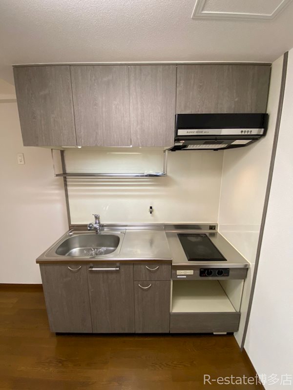 ロイヤル天神東104 キッチン