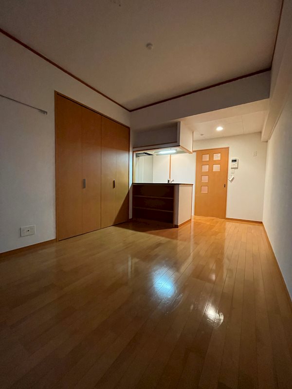 ロイヤル渡辺通2 88 ベッドルーム