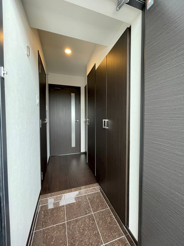 アルファシオリエンソ 玄関