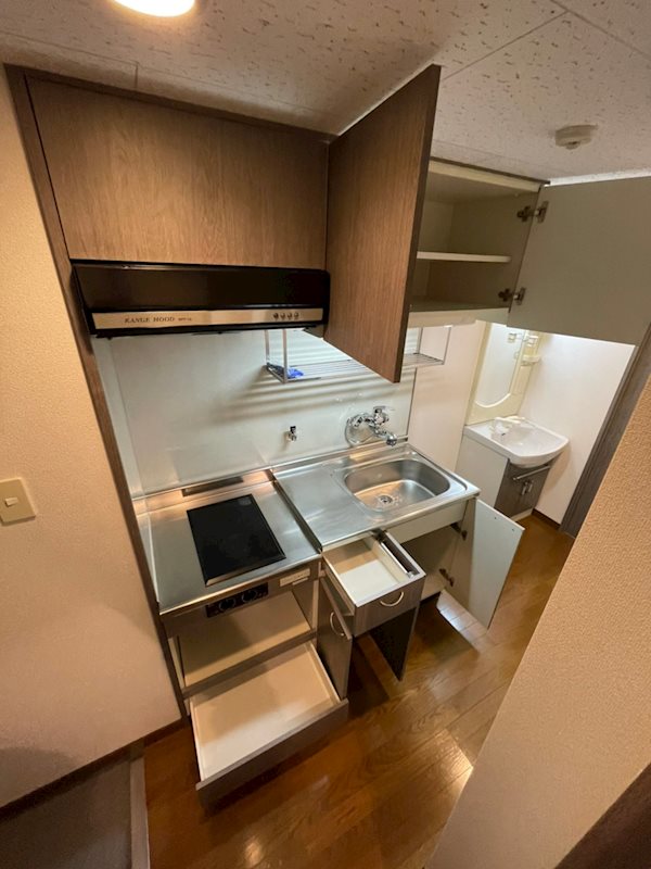 ロイヤル呉服112 キッチン