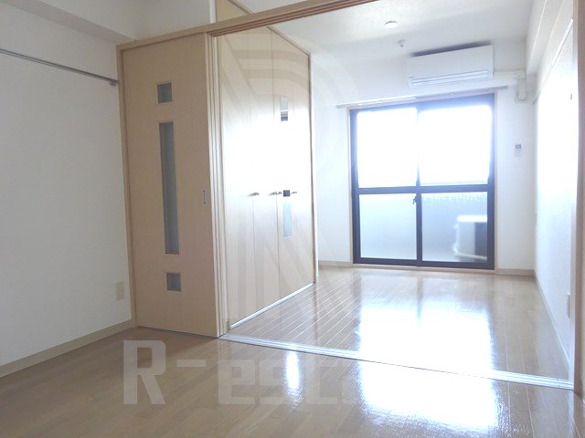 No.40PROJECT2100博多駅前 ベッドルーム