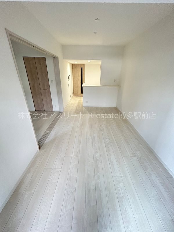 グランドアセント リビング