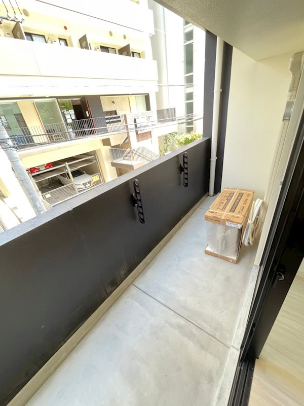 MODERN PALAZZO KEGO SUN ベランダ