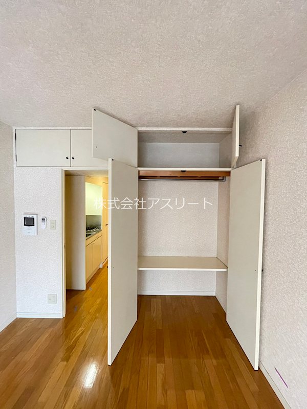 クレタ県庁前 その他6