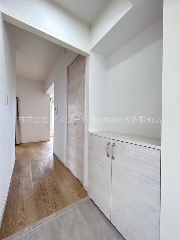 駅南フレンドビル 玄関