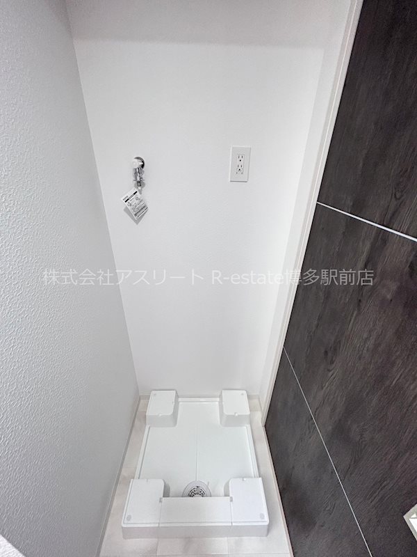 ドゥバーグ渡辺通 その他7