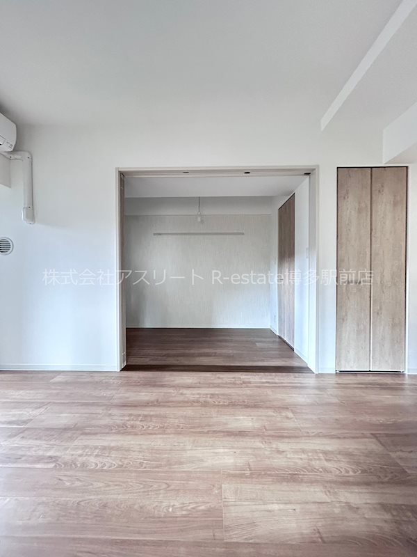 ドゥバーグ渡辺通 その他7