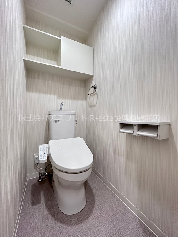 ドゥバーグ渡辺通 その他5