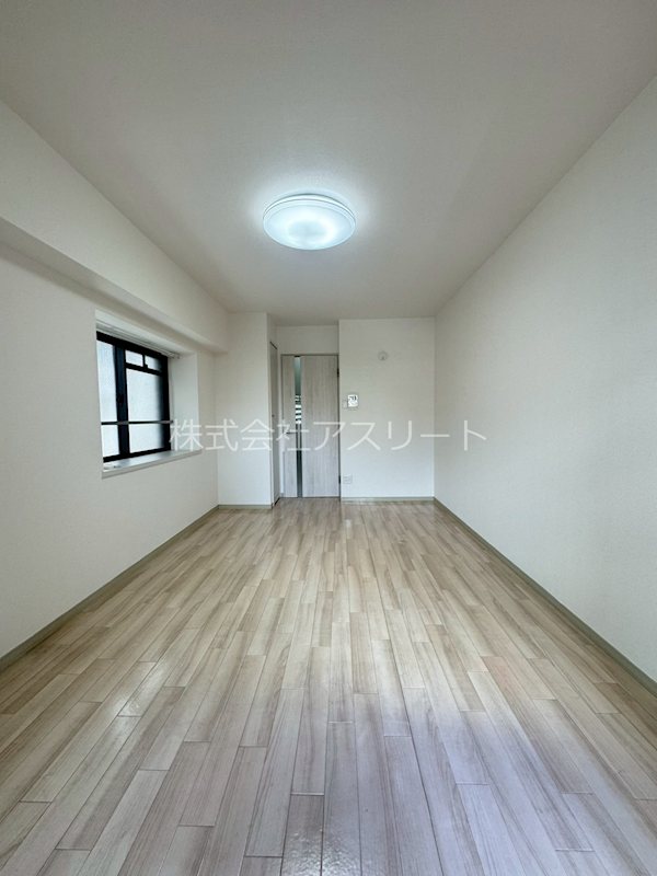 セントラルスクエア渡辺通 リビング