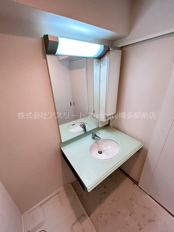 ラドゥーナビルディング その他4