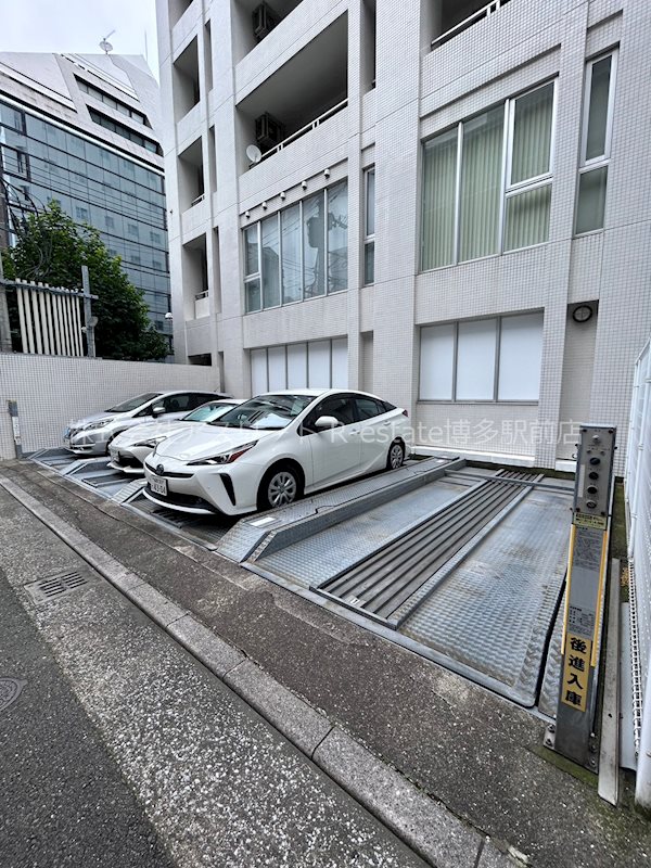 ラドゥーナビルディング その他外観1