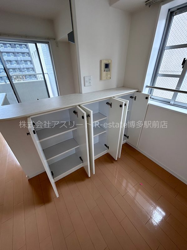 ラドゥーナビルディング その他11