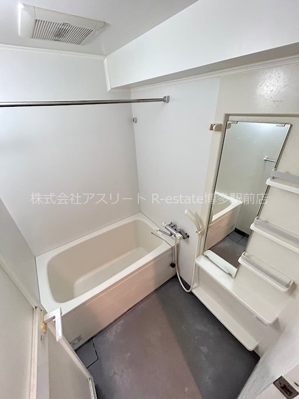 ラドゥーナビルディング 風呂画像