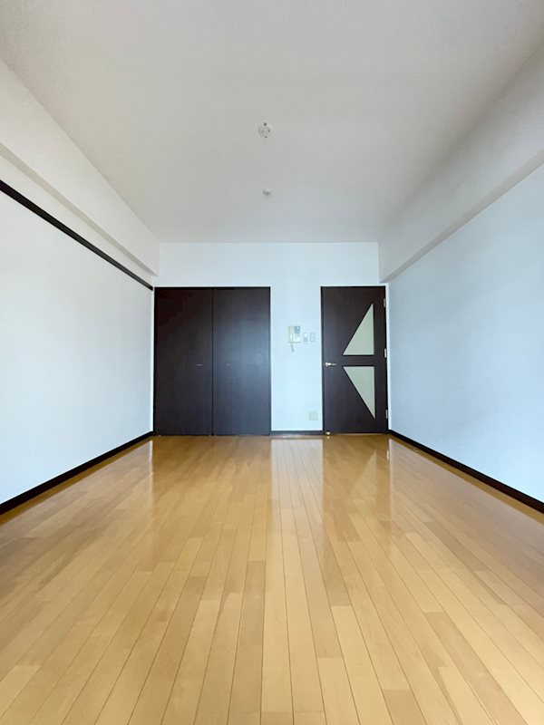 ローズモントフレア博多駅前 リビング