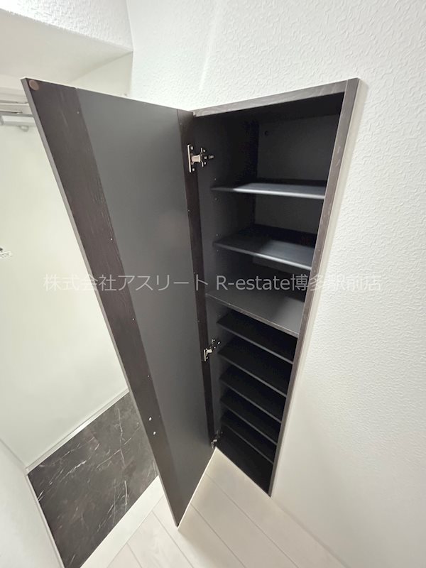 ドゥバーグ渡辺通 その他7