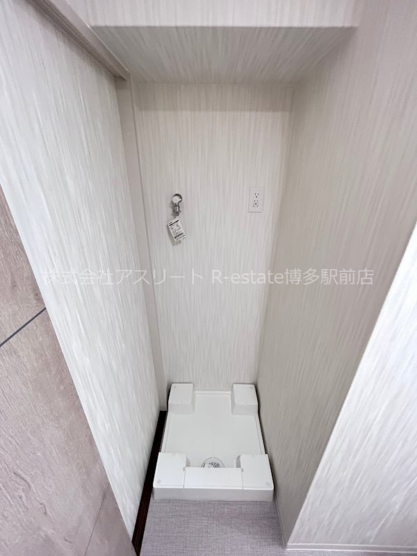ドゥバーグ渡辺通 その他18