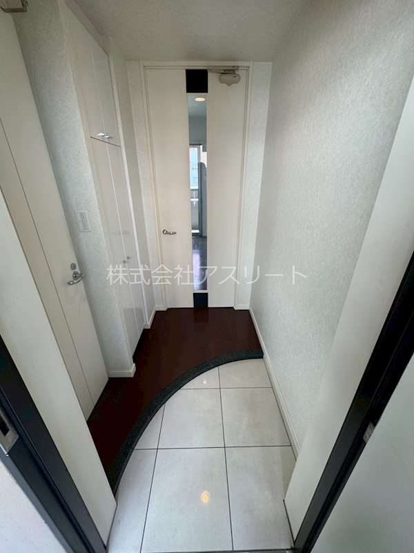 アクタス天神北 玄関