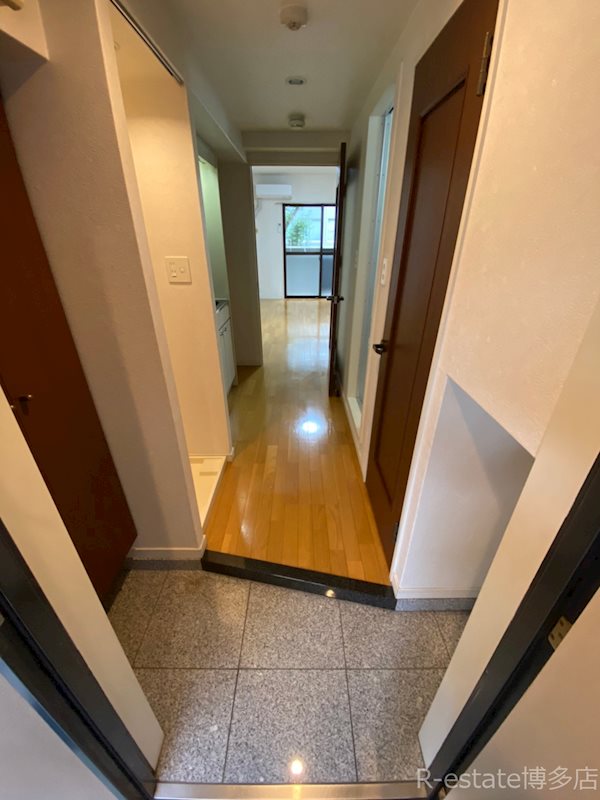 アクタス博多駅前2 玄関