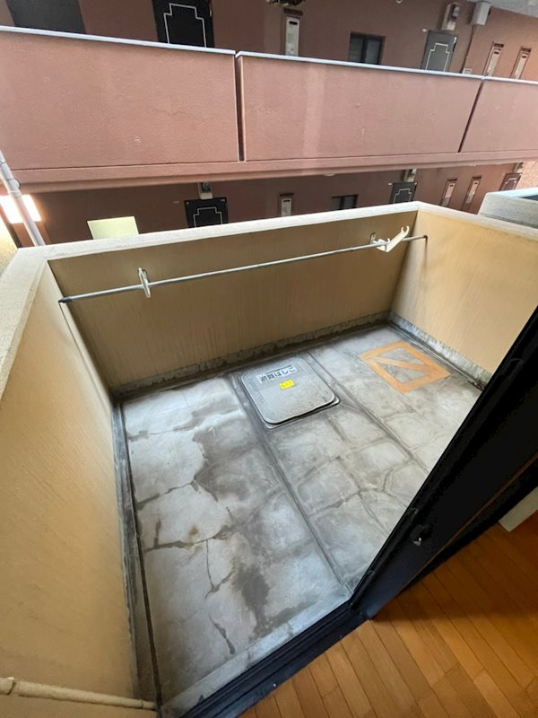 ラフィネス薬院ウエストタワー ベランダ