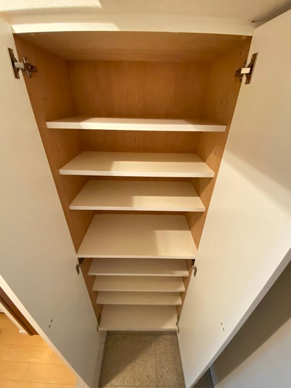 ラセット博多 玄関