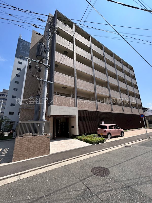 サヴォイラコートワジー 201号室 外観