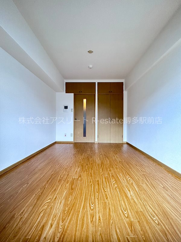 ダイナコートエスタディオレシェンテ リビング