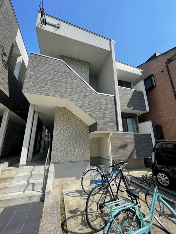 ロジュマン博多 202号室 外観