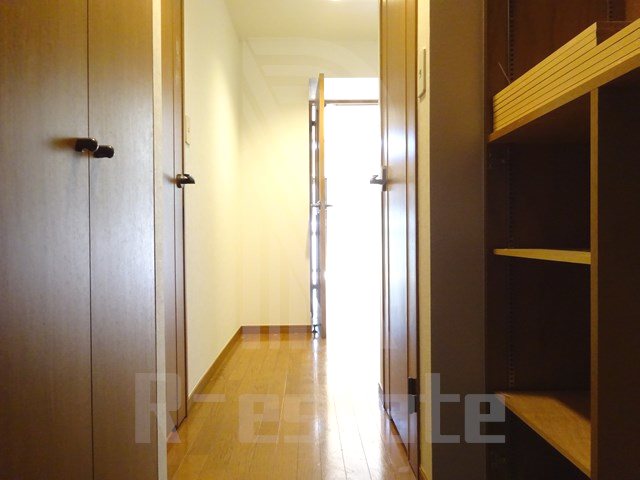 ピュアドームパラジオ博多 玄関