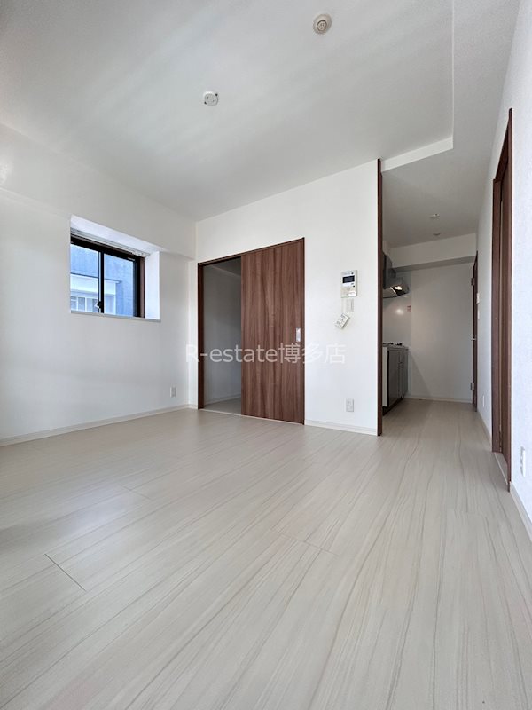 エトゥール博多駅北 リビング