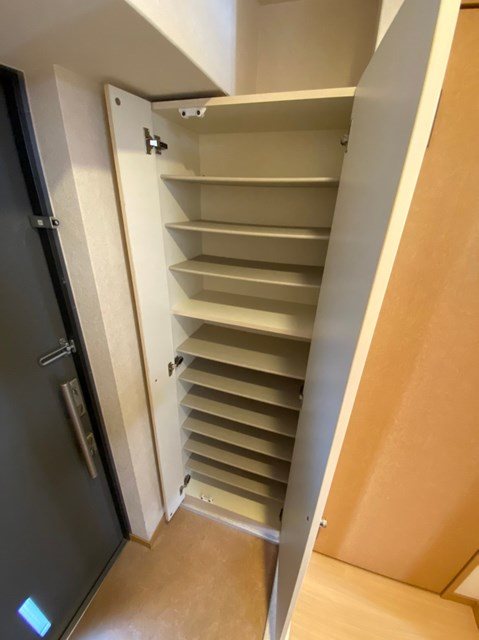 ルプランタン 玄関