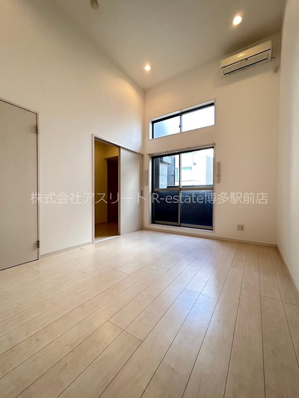 マンダリン吉塚 リビング