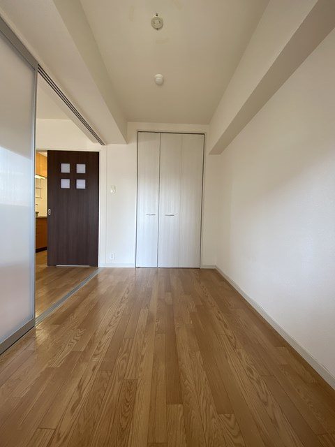 グランディ県庁前 ベッドルーム