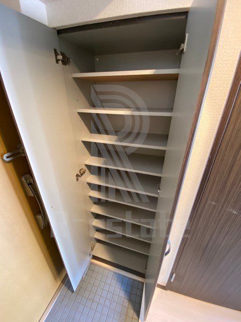 ディモーラ博多 玄関