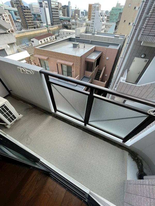 中良ビル ベランダ