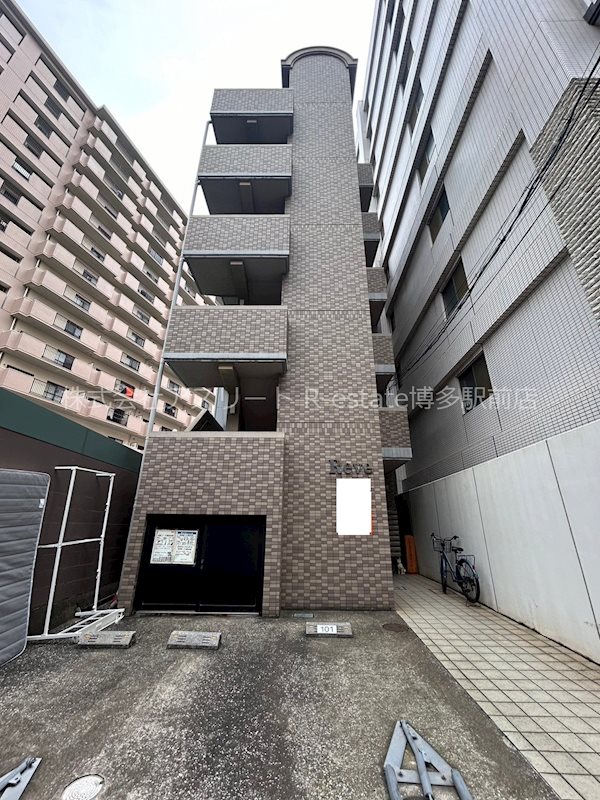 レーヴ 201号室 外観