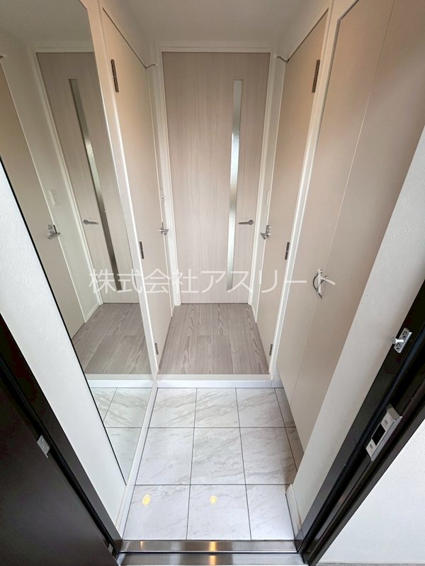 エンクレスト天神LIFE 玄関