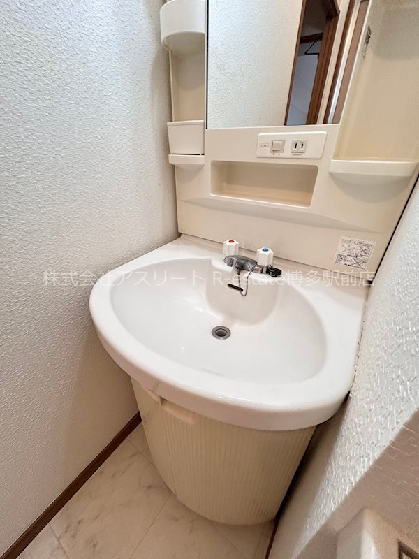 エンクレスト天神南 その他4