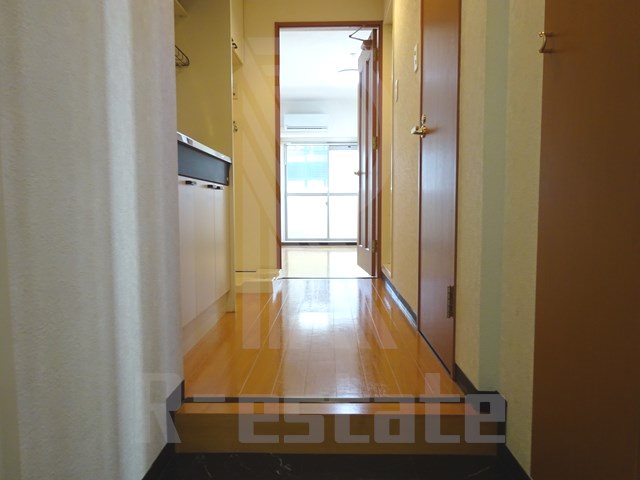 リファレンス呉服町 玄関