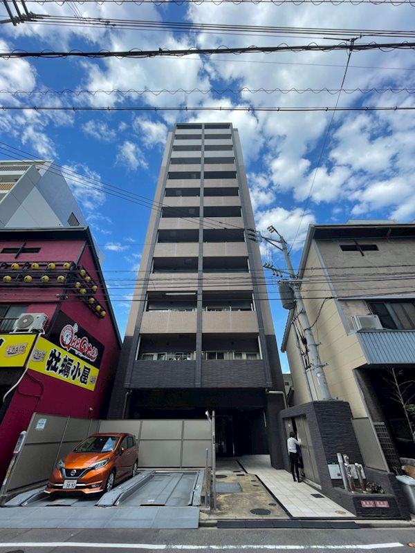 ネストピア天神東2 702号室 外観