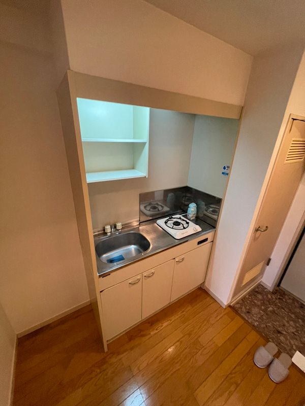 R&amp;rsquo;sレジデンス千代 キッチン