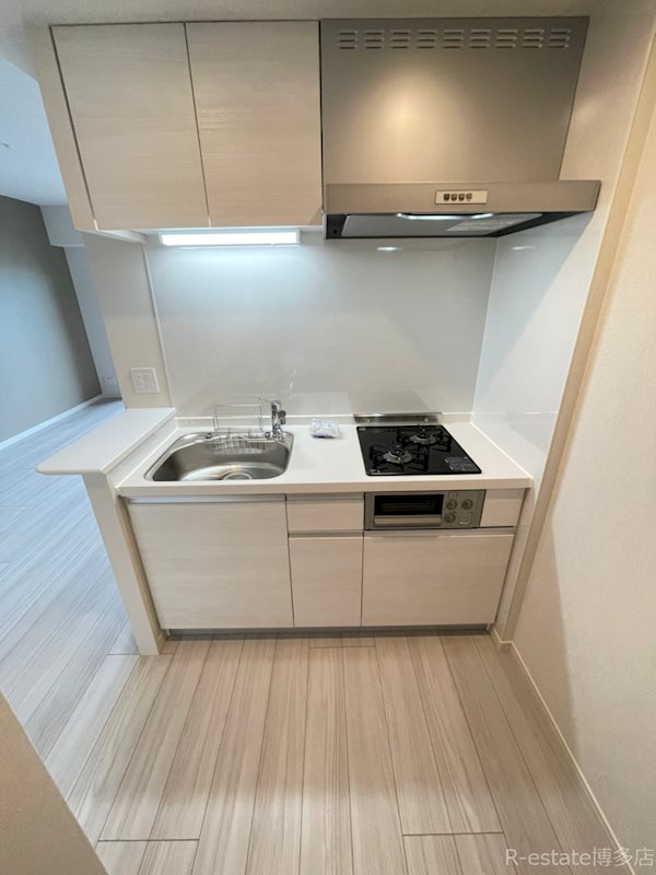 アクタス福岡県庁前グランネクスト キッチン