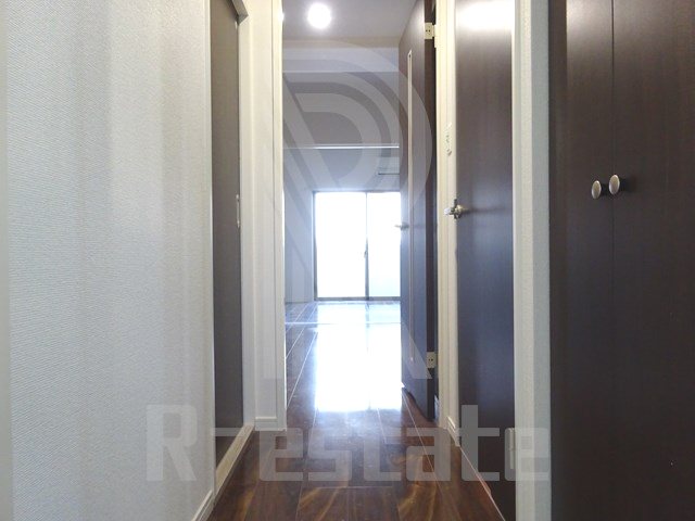 レジデンシャルヒルズ博多サウス 玄関